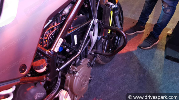 ಅನಾವರಣಗೊಂಡ ಹಸ್ಕ್‌ವರ್ನಾ ಬೈಕ್‍‍ಗಳು