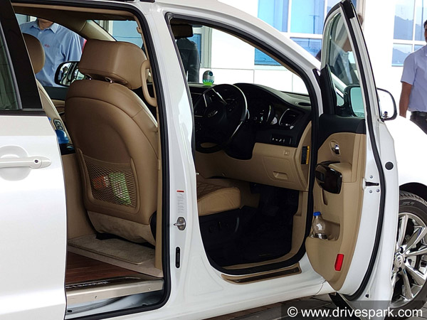 ಹಲವಾರು ಪ್ರೀಮಿಯಂ ಸೌಲಭ್ಯಗಳೊಂದಿಗೆ ಬಿಡುಗಡೆಯಾಗಲಿದೆ ಕಿಯಾ ಕಾರ್ನಿವಾಲ್