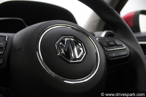 ಎಂಜಿ ಝಡ್‍ಎಸ್ ಇವಿ ಫಸ್ಟ್ ಡ್ರೈವ್ ರಿವ್ಯೂ: ಭಾರತದ ಮೊದಲ ಎಲೆಕ್ಟ್ರಿಕ್ ಇಂಟರ್‍‍ನೆಟ್ ಎಸ್‍‍ಯುವಿ