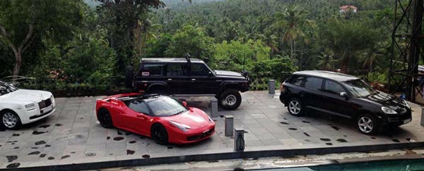 ಕೂಲಿ ಮಾಡುತ್ತಿದ್ದವ ಇಂದು ಐಷಾರಾಮಿ ಕಾರುಗಳ ಮಾಲೀಕ..!