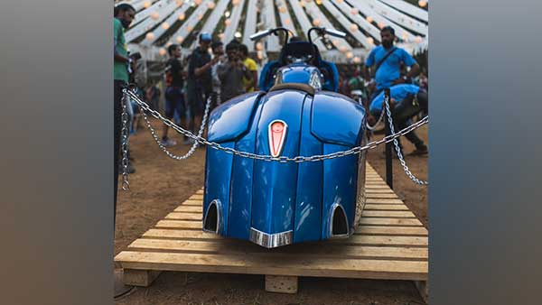 ವಿಶೇಷವಾಗಿ ಮಾಡಿಫೈಗೊಂಡ ರಾಯಲ್ ಎನ್‍‍ಫೀಲ್ಡ್ ಇಂಟರ್‍‍ಸೆಪ್ಟರ್