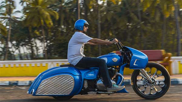 ವಿಶೇಷವಾಗಿ ಮಾಡಿಫೈಗೊಂಡ ರಾಯಲ್ ಎನ್‍‍ಫೀಲ್ಡ್ ಇಂಟರ್‍‍ಸೆಪ್ಟರ್