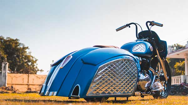 ವಿಶೇಷವಾಗಿ ಮಾಡಿಫೈಗೊಂಡ ರಾಯಲ್ ಎನ್‍‍ಫೀಲ್ಡ್ ಇಂಟರ್‍‍ಸೆಪ್ಟರ್