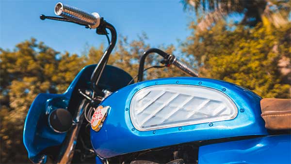 ವಿಶೇಷವಾಗಿ ಮಾಡಿಫೈಗೊಂಡ ರಾಯಲ್ ಎನ್‍‍ಫೀಲ್ಡ್ ಇಂಟರ್‍‍ಸೆಪ್ಟರ್