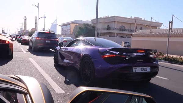 ದುಬೈ ರಾಯಲ್ ಫ್ಯಾಮಿಲಿಯ ಸೂಪರ್‍‍ಕಾರುಗಳ ರ‍್ಯಾಲಿ