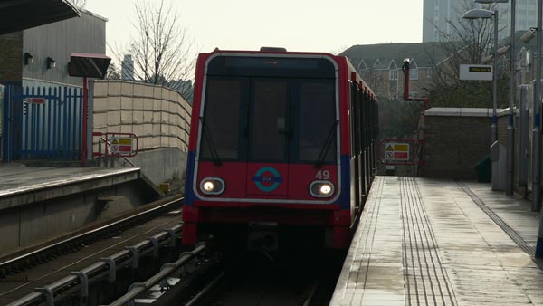 ಮೆಟ್ರೋ ಬದಲಿಗೆ ಬರಲಿದೆ ಲೈಟ್ ರೈಲ್ ಟ್ರಾನ್ಸಿಟ್