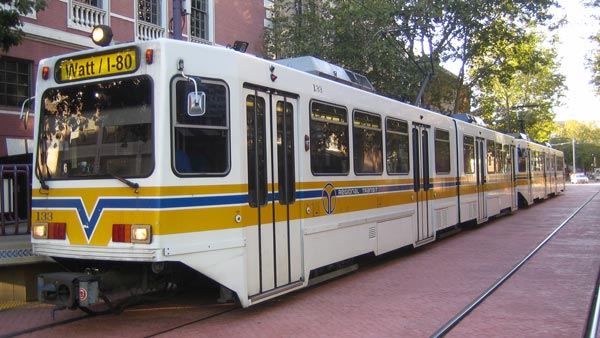 ಮೆಟ್ರೋ ಬದಲಿಗೆ ಬರಲಿದೆ ಲೈಟ್ ರೈಲ್ ಟ್ರಾನ್ಸಿಟ್