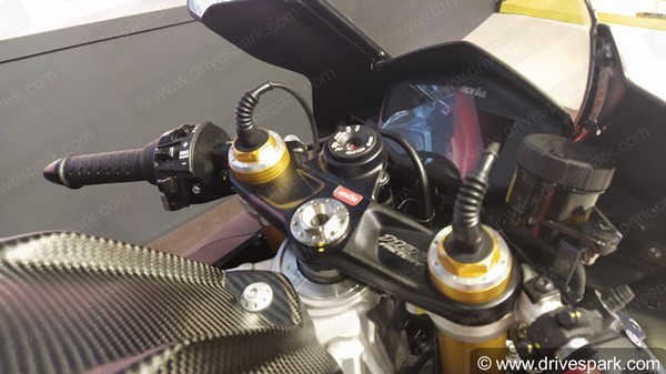 ಆಟೋ ಎಕ್ಸ್‌ಪೋ 2020: ಸೂಪರ್‍‍ಬೈಕ್ ಅನ್ನು ಅನಾವರಣಗೊಳಿಸಿದ ಎಪ್ರಿಲಿಯಾ