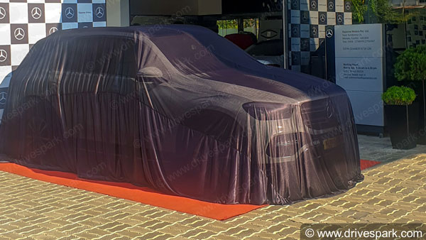 2020ರ ಮೊದಲ ಜಿ‍ಎಲ್‍ಇ ಎಸ್‍‍ಯುವಿಯನ್ನು ವಿತರಿಸಿದ ಮರ್ಸಿಡಿಸ್ ಬೆಂಝ್ 
