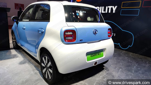 ಆಟೋ ಎಕ್ಸ್‌ಪೋ 2020: ಅಗ್ಗದ ಬೆಲೆಯ ಆರ್1 ಎಲೆಕ್ಟ್ರಿಕ್ ಕಾರು ಅನಾವರಣ