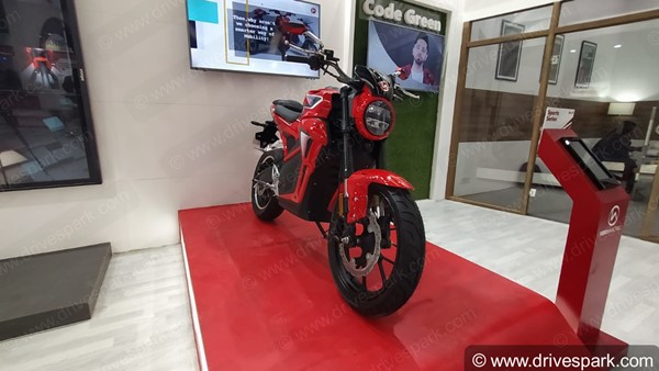 ಆಟೋ ಎಕ್ಸ್‌ಪೋ 2020: ಅನಾವರಣವಾಯ್ತು ಹೀರೋ ಎಲೆಕ್ಟ್ರಿಕ್‍‍ನ ಹೊಸ ಮಾದರಿಗಳು