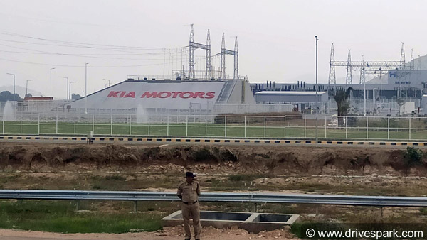 ಹೊಸ ಕಾರು ಉತ್ಪಾದನಾ ಘಟಕ ಸ್ಥಳಾಂತರ ಕುರಿತು ಸ್ಪಷ್ಟನೆ ನೀಡಿದ ಕಿಯಾ ಮೋಟಾರ್ಸ್