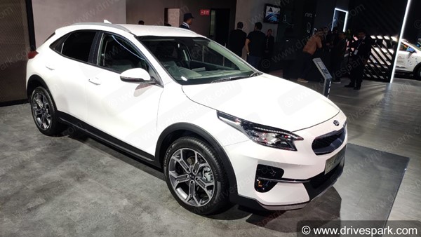 2020ರ ದೆಹಲಿ ಆಟೋ ಎಕ್ಸ್‌ಪೋದಲ್ಲಿ ಅನಾವರಣಗೊಂಡ ಕಿಯಾ ಮೋಟಾರ್ಸ್ ಹೊಸ ಕಾರುಗಳಿವು.. 