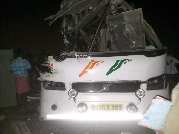 21 ಜನರ ಸಾವಿಗೆ ಕಾರಣವಾದ ಬಸ್ ದುರಂತಕ್ಕೆ ಕಾರಣವೇನು ಗೊತ್ತಾ?