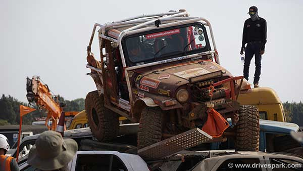 ಮಹೀಂದ್ರಾ ಅಡ್ವೆಂಚರ್‌ನ 'ಬೆಸ್ಟ್ ಆಫ್‍ ರೋಡ್‍ ಕ್ಲಬ್' ಪ್ರಶಸ್ತಿಗಾಗಿ ಭಾರೀ ಹಣಾಹಣಿ..!