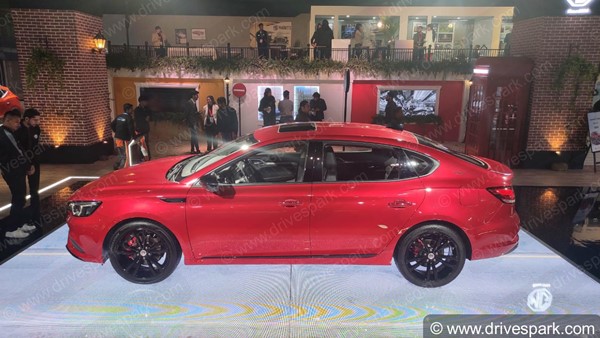 ಬರೋಬ್ಬರಿ 14 ಹೊಸ ಕಾರುಗಳನ್ನು ಪ್ರದರ್ಶನಗೊಳಿಸಿದ ಎಂಜಿ ಮೋಟಾರ್