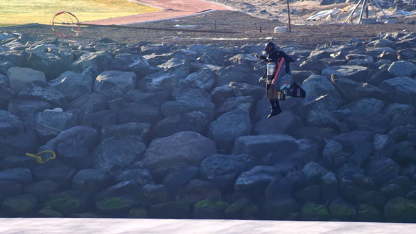 ಗಾಳಿಯಲ್ಲಿ ಆರು ಸಾವಿರ ಅಡಿ ಎತ್ತರ ಹಾರಿ ಹೊಸ ವಿಶ್ವ ದಾಖಲೆ ..!