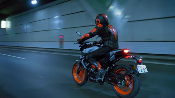 ಹೊಸ ಬಣ್ಣದ ಆಯ್ಕೆಯೊಂದಿಗೆ ಮಿಂಚಿದ ಯಮಹಾ ಬಿಎಸ್-6 ಎಂಟಿ-15