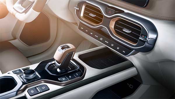 ಈ ಕಾರು ಖರೀದಿಸಿದರೆ ಕರೋನಾ ಬರೋದಿಲ್ವಂತೆ..!