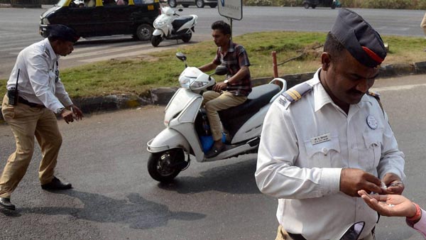 ನಿಯಮ ಪಾಲಿಸದ ಪಾದಚಾರಿಗಳಿಗೆ ದಂಡ ವಿಧಿಸೋರು ಯಾರು?