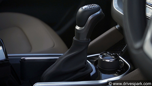 ಫಸ್ಟ್ ಡ್ರೈವ್ ರಿವ್ಯೂ: ಬಲಿಷ್ಠ ಎಂಜಿನ್‌ನೊಂದಿಗೆ ರೋಡಿಗಿಳಿದ ಟಾಟಾ ಹ್ಯಾರಿಯರ್ ಫೇಸ್‌ಲಿಫ್ಟ್