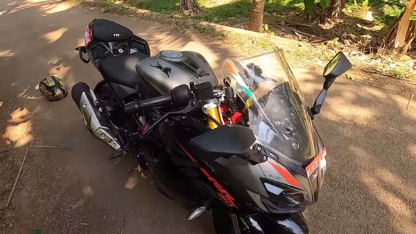 ಕರೋನಾದಿಂದ ಬೈಕ್ ಕಳೆದುಕೊಂಡ ಯುವಕನಿಗೆ ಸರ್ ಪ್ರೈಸ್ ಗಿಫ್ಟ್ ನೀಡಿದ ಟಿವಿಎಸ್