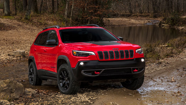 ಭಾರತಕ್ಕೆ ಲಗ್ಗೆ ಇಡಲಿದೆ ಜನಪ್ರಿಯ ಜೀಪ್ ಎಸ್‍ಯುವಿಗಳು