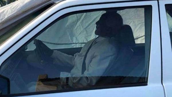 ನೆಚ್ಚಿನ ಕಾರಿನೊಂದಿಗೆ ಸಮಾಧಿಯಾದ ರಾಜಕಾರಣಿ..!