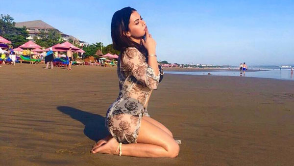 ಲಾಕ್ ಡೌನ್ ವೇಳೆ ಜಾಲಿ ಡ್ರೈವ್ ಮಾಡಿ ಅವಾಂತರ ಸೃಷ್ಠಿಸಿದ ನಟಿ ಶರ್ಮಿಳಾ ಮಾಂಡ್ರೆ