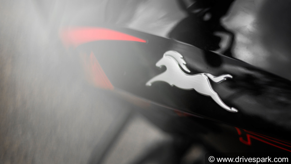 ಕರೋನಾ ವಾರಿಯರ್ಗಳನ್ನು ನಿಯೋಜಿಸಿದ ಟಿವಿಎಸ್ ಕರೋನಾ ವಾರಿಯರ್ಗಳನ್ನು ನಿಯೋಜಿಸಿದ ಟಿವಿಎಸ್