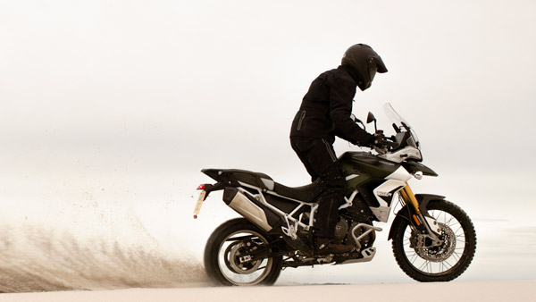 ಮೂರು ರೂಪಾಂತರಗಳಲ್ಲಿ ಬಿಡುಗಡೆಯಾಗಲಿದೆ ಟ್ರಯಂಫ್ ಟೈಗರ್ 900 ಬೈಕ್