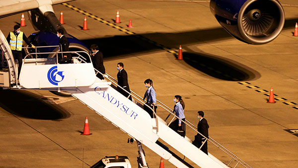 ವಿಮಾನ ಪ್ರಯಾಣಿಕರೇ ಗಮನಿಸಿ, ಪಾಸ್ಪೋರ್ಟ್ನಂತೆ ಇನ್ಮುಂದೆ ಇದು ಸಹ ಕಡ್ಡಾಯ..! ವಿಮಾನ ಪ್ರಯಾಣಿಕರೇ ಗಮನಿಸಿ, ಪಾಸ್ಪೋರ್ಟ್ನಂತೆ ಇನ್ಮುಂದೆ ಇದು ಸಹ ಕಡ್ಡಾಯ..!