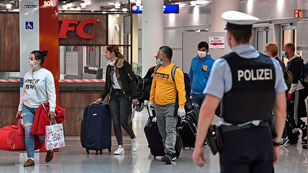 ವಿಮಾನ ಪ್ರಯಾಣಿಕರೇ ಗಮನಿಸಿ, ಪಾಸ್ಪೋರ್ಟ್ನಂತೆ ಇನ್ಮುಂದೆ ಇದು ಸಹ ಕಡ್ಡಾಯ..! ವಿಮಾನ ಪ್ರಯಾಣಿಕರೇ ಗಮನಿಸಿ, ಪಾಸ್ಪೋರ್ಟ್ನಂತೆ ಇನ್ಮುಂದೆ ಇದು ಸಹ ಕಡ್ಡಾಯ..!