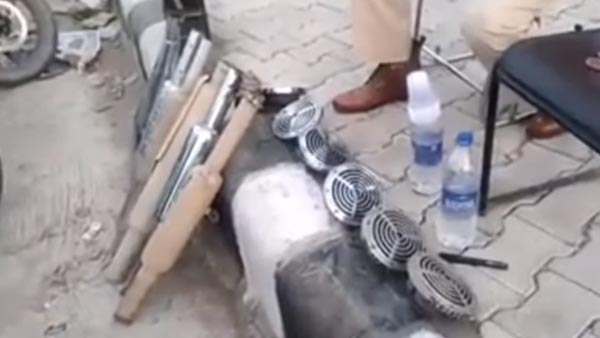 ದುಬಾರಿ ಬೆಲೆಯ ಆಫ್ಟರ್ ಮಾರ್ಕೆಟ್ ಎಕ್ಸಾಸ್ಟ್‌ ನಾಶಪಡಿಸಿದ ಕರ್ನಾಟಕ ಪೊಲೀಸರು