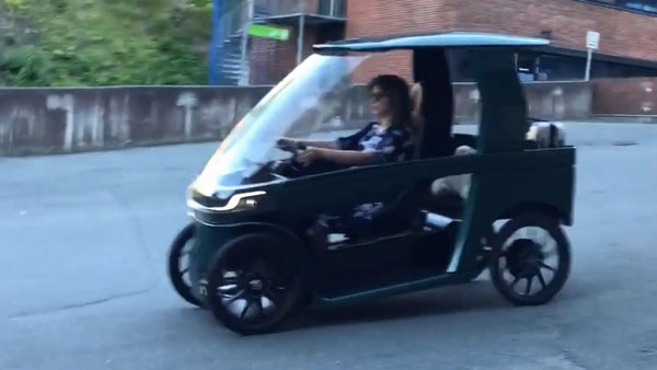 ನಾಲ್ಕು ಚಕ್ರಗಳನ್ನು ಹೊಂದಿದೆ ಈ ಎಲೆಕ್ಟ್ರಿಕ್ ಸೈಕಲ್