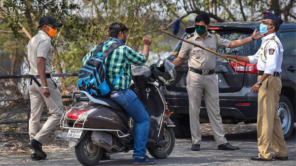 ಕರೋನಾ ವೈರಸ್ ಆರ್ಭಟ ಹಿನ್ನೆಲೆ: ಎರಡು ಕಿ.ಮೀಗೂ ಹೆಚ್ಚಿನ ಪ್ರಯಾಣಕ್ಕೆ ಬಿತ್ತು ಬ್ರೇಕ್