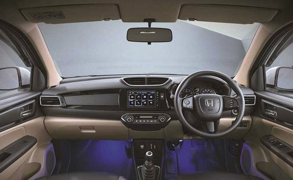 ಅಮೇಜ್ ಕಂಪ್ಯಾಕ್ಟ್ ಸೆಡಾನ್ ಖರೀದಿ ಮೇಲೆ ಸುಲಭ ಸಾಲ ಸೌಲಭ್ಯ ಘೋಷಣೆ