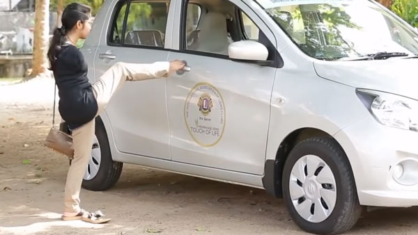 ಕಾಲುಗಳಲ್ಲಿ ಕಾರು ಡ್ರೈವಿಂಗ್: ಮಹಿಳೆಯ ದಿಟ್ಟತನಕ್ಕೆ ಬಹುಪರಾಕ್ ಹೇಳಿದ ಆನಂದ್ ಮಹೀಂದ್ರಾ