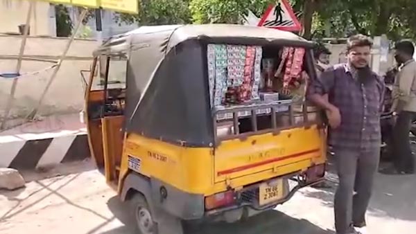 ಲಾಕ್‌ಡೌನ್ ಎಫೆಕ್ಟ್: ಆಟೋ ರಿಕ್ಷಾವನ್ನೆ ದಿನಸಿ ಅಂಗಡಿಯಾಗಿ ಬದಲಿಸಿದ ಆಟೋ ಡ್ರೈವರ್