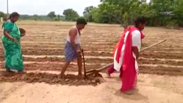 ಮತ್ತೊಮ್ಮೆ ಸಂಕಷ್ಟಕ್ಕೆ ಸ್ಪಂದಿಸಿ ಹೀರೋ ಆದ ಖಳನಾಯಕ