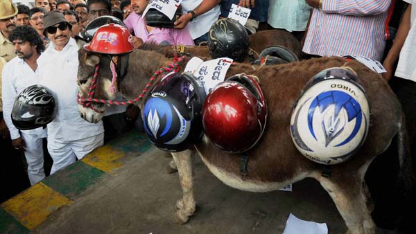 ದ್ವಿಚಕ್ರ ವಾಹನ ಸವಾರರೇ ಗಮನಿಸಿ, ಜಾರಿಯಾಗುತ್ತಿದೆ ಹೊಸ ಹೆಲ್ಮೆಟ್‌ ನಿಯಮ