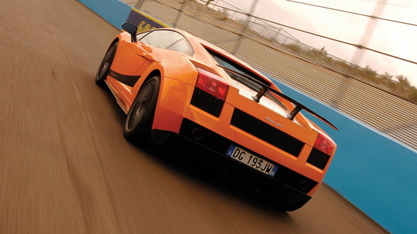 ಒಂದು ತಿಂಗಳ ನಂತರ ಪೊಲೀಸರ ಬಲೆಗೆ ಬಿದ್ದ ಸೂಪರ್ ಕಾರು