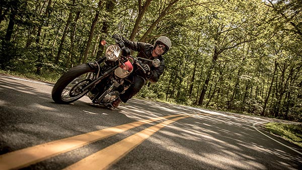 ಹೊಸ ಟ್ರಯಂಫ್ ಬೊನೆವೆಲ್ಲಿ ಬೈಕುಗಳ ಮೇಲೆ ಭರ್ಜರಿ ಆಫರ್