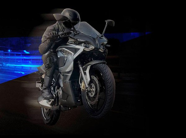 ದುಬಾರಿಯಾಯ್ತು ಜನಪ್ರಿಯ ಬಿ‍ಎಸ್-6 ಬಜಾಜ್ ಪಲ್ಸರ್ ಆರ್‍ಎಸ್200 ಬೈಕ್