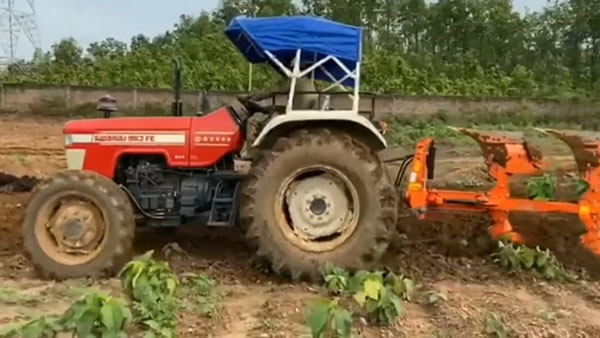 ಹೊಸ ಟ್ರಾಕ್ಟರ್ ನೊಂದಿಗೆ ವಿಭಿನ್ನವಾಗಿ ಕಾಣಿಸಿಕೊಂಡ ಟೀಂ ಇಂಡಿಯಾ ಮಾಜಿ ನಾಯಕ