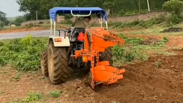 ಹೊಸ ಟ್ರಾಕ್ಟರ್ ನೊಂದಿಗೆ ವಿಭಿನ್ನವಾಗಿ ಕಾಣಿಸಿಕೊಂಡ ಟೀಂ ಇಂಡಿಯಾ ಮಾಜಿ ನಾಯಕ