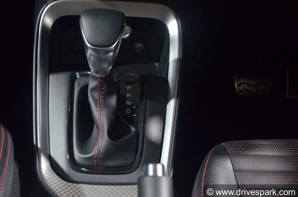 ಕಂಪ್ಯಾಕ್ಟ್ ಎಸ್‌ಯುವಿ ಮಾರಾಟದಲ್ಲಿ ಹೊಸ ಸಂಚಲನಕ್ಕೆ ಕಾರಣವಾಗಲಿದೆ ಕಿಯಾ ಸೊನೆಟ್?