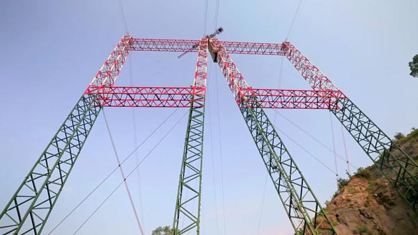 ಸೇವೆಗೆ ಸಿದ್ದವಾಗುತ್ತಿದೆ ಐಫೆಲ್ ಟವರ್ಗಿಂತಲೂ ಎತ್ತರದ ರೈಲು ಸೇತುವೆ ಸೇವೆಗೆ ಸಿದ್ದವಾಗುತ್ತಿದೆ ಐಫೆಲ್ ಟವರ್ಗಿಂತಲೂ ಎತ್ತರದ ರೈಲು ಸೇತುವೆ