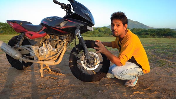 ಯೂಟ್ಯೂಬ್ ಲೈಕ್ ಗಿಟ್ಟಿಸಲು ಹುಚ್ಚು ಸಾಹಸಕ್ಕೆ ಕೈ ಹಾಕಿದ ಯುವಕರು