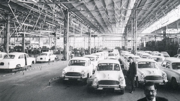 ಸ್ವಾತಂತ್ರ್ಯ ಸಂಭ್ರಮ: ಭಾರತದ ಆಟೋ ಮೊಬೈಲ್ ಉದ್ಯಮದ ದಿಕ್ಕನ್ನು ಬದಲಿಸಿದ ಜನಪ್ರಿಯ ಕಾರುಗಳಿವು